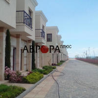 Дом на первой линии моря/озера в Болгарии, Бургасская область, 79 кв.м.