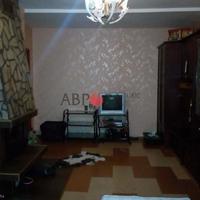 Flat at the first line of the sea / lake in Bulgaria, Pomorie, 67 sq.m.