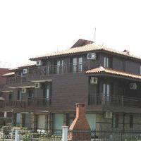 Дом в Болгарии, Бургасская область, Елените