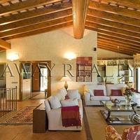 Дом в пригороде в Испании, Андалусия, Марбелья, 689 кв.м.