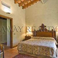 Дом в пригороде в Испании, Андалусия, Марбелья, 689 кв.м.