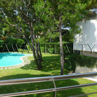 Villa in the suburbs in Guyane, 1860 sq.m.