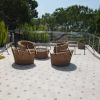 Villa in the suburbs in Guyane, 1860 sq.m.