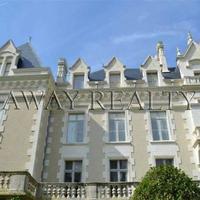 Отель (гостиница) в пригороде во Французской Гвиане, 3000 кв.м.