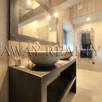 Chalet in the suburbs in Guyane, 400 sq.m.