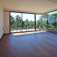 Villa in the suburbs in Guyane, 500 sq.m.