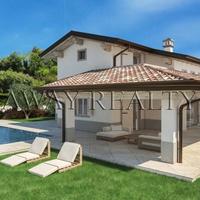 House in Italy, Palau