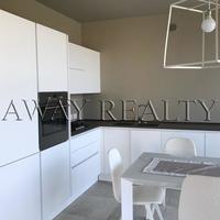 House in Italy, Palau