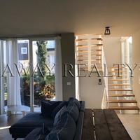 House in Italy, Palau