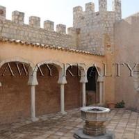 Замок в пригороде в Португалии, Албуфейра, 1870 кв.м.