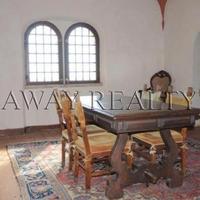 Замок в пригороде в Португалии, Албуфейра, 1870 кв.м.