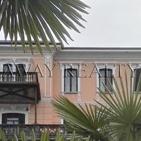 Вилла в пригороде в Италии, Комо, 630 кв.м.