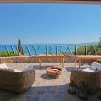 Дом в пригороде в Италии, Пьенца, 360 кв.м.