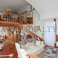 Дом в пригороде в Италии, Пьенца, 360 кв.м.