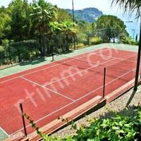 Дом на первой линии моря/озера в Испании, Каталония, Жирона