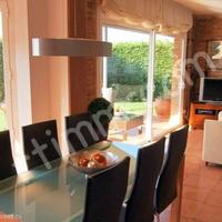 Villa at the second line of the sea / lake in Spain, Catalunya, Girona, 337 sq.m.