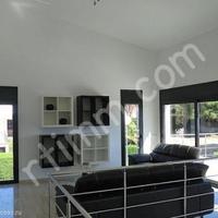 Villa in Spain, Catalunya, Girona, 320 sq.m.