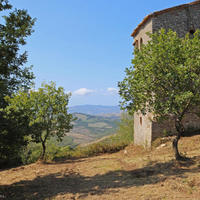 Дом в пригороде в Италии, Пьенца, 340 кв.м.
