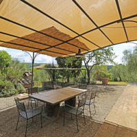 Дом в пригороде в Италии, Пьенца, 395 кв.м.