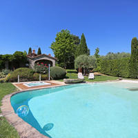 Hotel in the suburbs in Italy, Giano dell'Umbria, 235 sq.m.