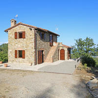 Дом в пригороде в Италии, Пьенца, 130 кв.м.