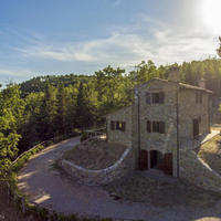 Дом в пригороде в Италии, Пьенца, 130 кв.м.