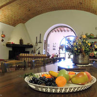 Дом в пригороде в Италии, Тоскана, Пьенца, 225 кв.м.