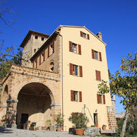 Castle in the suburbs in Italy, Umbriatico, 971 sq.m.