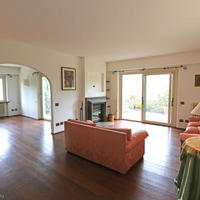 House in the suburbs in Italy, Umbriatico, 330 sq.m.