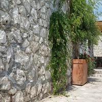 Aparthotel at the first line of the sea / lake, in the suburbs in Italy, Savignano Irpino, 430 sq.m.