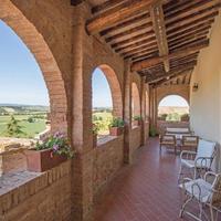 Дом в пригороде в Италии, Палау, 1200 кв.м.