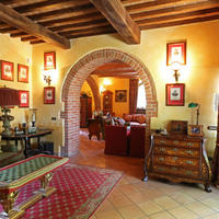 Villa in the suburbs in Italy, Pienza, 350 sq.m.