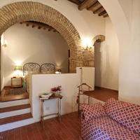 Townhouse in the city center in Italy, Palau, 232 sq.m.