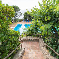 Apartment at the second line of the sea / lake, in the suburbs in Italy, Pienza, 100 sq.m.