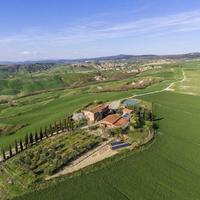 Вилла в пригороде в Италии, Пьенца, 400 кв.м.