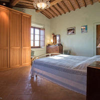 Вилла в пригороде в Италии, Пьенца, 400 кв.м.