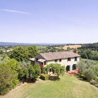 Вилла в пригороде в Италии, Пиза, 450 кв.м.