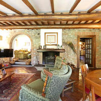 Дом в пригороде в Италии, Джано-дель-Умбрия, 350 кв.м.