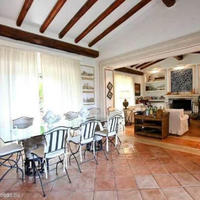 Дом в пригороде в Италии, Пьенца, 280 кв.м.