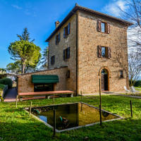 House in the suburbs in Italy, Umbriatico, 454 sq.m.