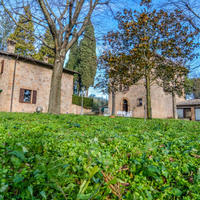 House in the suburbs in Italy, Umbriatico, 454 sq.m.