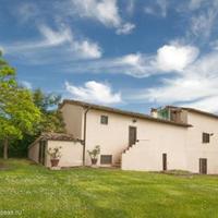 Villa in Italy, Giano dell'Umbria, 394 sq.m.