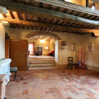 Дом в пригороде в Италии, Пьенца, 440 кв.м.