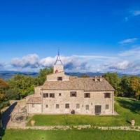 Castle in the suburbs in Italy, Giano dell'Umbria, 420 sq.m.