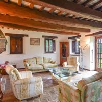 Castle in the suburbs in Italy, Giano dell'Umbria, 420 sq.m.