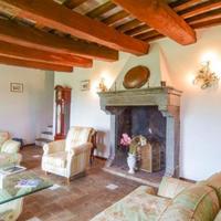 Castle in the suburbs in Italy, Giano dell'Umbria, 420 sq.m.