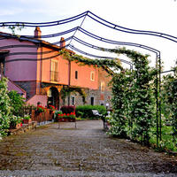 Дом в пригороде в Италии, Пьенца, 457 кв.м.