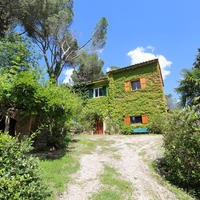 Вилла в пригороде в Италии, Пьенца, 350 кв.м.