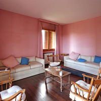 Вилла в пригороде в Италии, Пьенца, 350 кв.м.