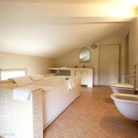 Вилла в пригороде в Италии, Пиза, 1080 кв.м.